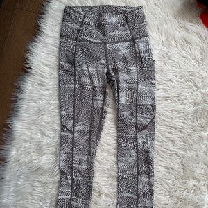 Lululemon Leggings Size 4